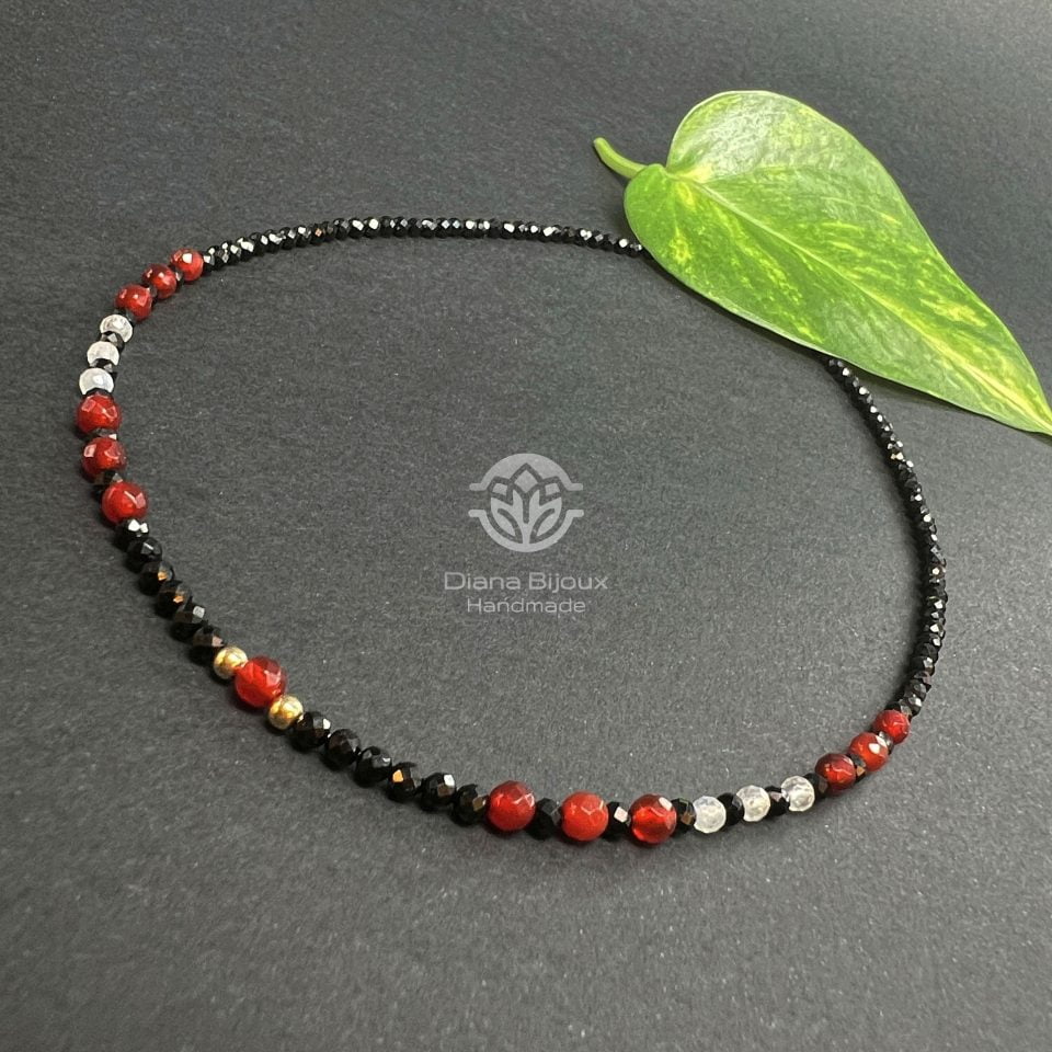 Colier Spinel, Carneol, Piatra Lunii si Aur Filat 14K